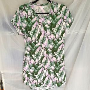 LulaRoe Tropical Shirt Pockets Women's Size Small